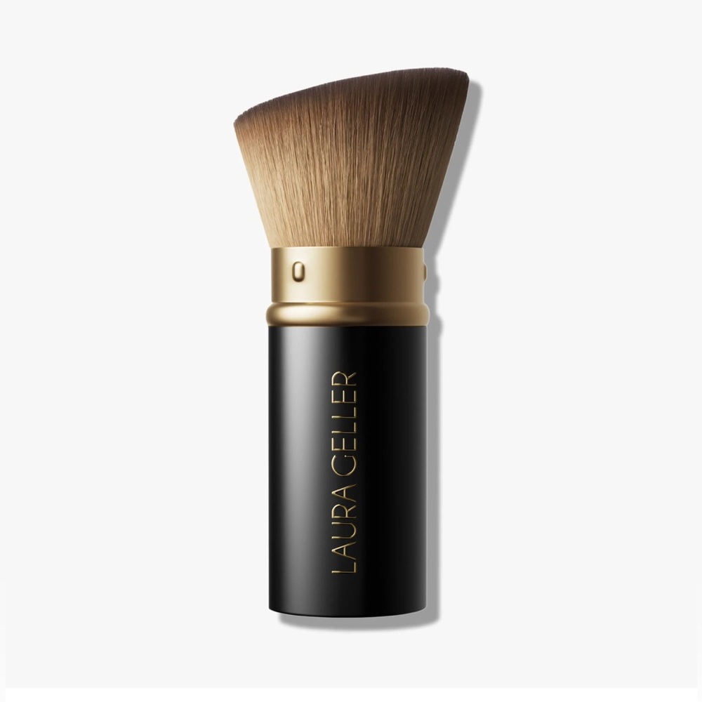 Laura Geller Retractable Angled Kabuki Brush
